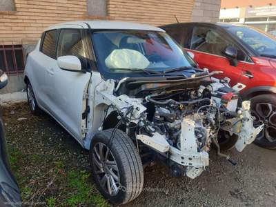 Suzuki Swift Swift 1.2 Hybrid AUTO SINISTRATA Bianco usata Torino