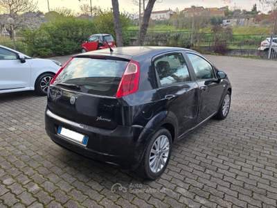 Fiat Punto 1.3 Mjt 90CV 2007 Nero usata Campobasso