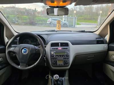 Fiat Punto 1.3 Mjt 90CV 2007 Nero usata Campobasso