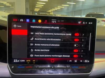 Volkswagen Golf SCR Life Argento usata Gozzano