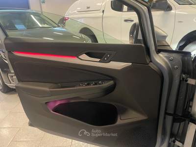 Volkswagen Golf SCR Life Argento usata Gozzano