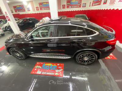 Mercedes-Benz GLC 250d 2.2 204cv Premium - 2016 Nero usata Giugliano in Campania