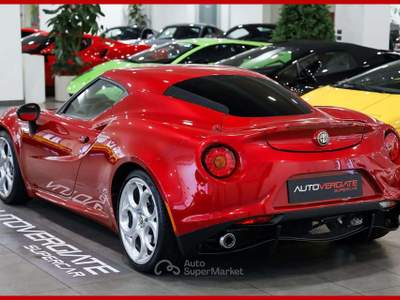 Alfa Romeo 4C **1750 TBi|FULL CARBON SPEC Rosso usata Vergiate