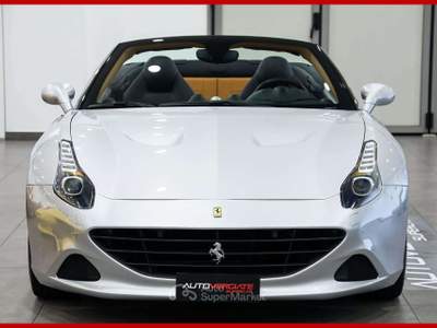 Ferrari California **T DCT|SCUDETTI|CAVALLINO Argento usata Vergiate