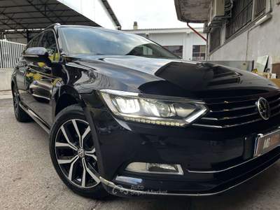 Volkswagen Passat 2.0 tdi Highline Executive 150cv Nero usata Sesto San Giovanni