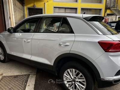 Volkswagen T-Roc T-Roc I  2.0 tdi SPORT BLUEM150cv dsg UNICO PROP Bianco usata Sesto San Giovanni