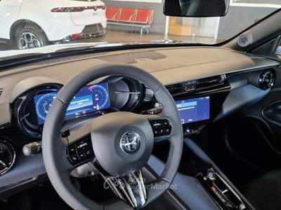Alfa Romeo Junior 1.2 145 CV Hybrid eDCT6 Nero usata Modena
