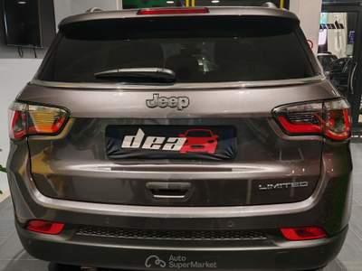Jeep Compass 1.6 Multijet II 2WD Limited Grigio usata Quarto