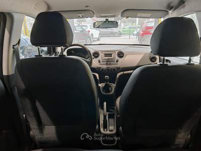 Hyundai i10 1.0 MPI Style Blu/Azzurro usata Quarto