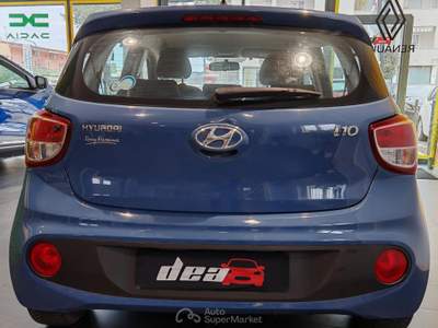 Hyundai i10 1.0 MPI Style Blu/Azzurro usata Quarto
