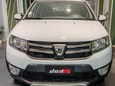 Dacia Sandero Stepway 0.9 TCe 12V 90 CV Start&amp;Stop Bianco usata Quarto