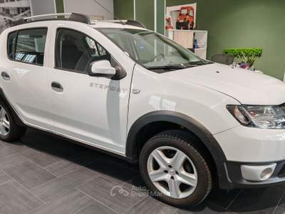 Dacia Sandero Stepway 0.9 TCe 12V 90 CV Start&amp;Stop Bianco usata Quarto