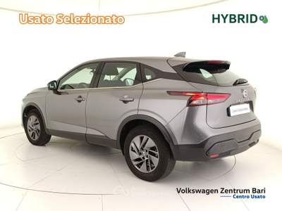 Nissan Qashqai 1.3 mhev business 2wd 140cv Grigio usata Bari
