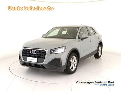 Audi Q2 35 2.0 tdi s-tronic Grigio usata Bari