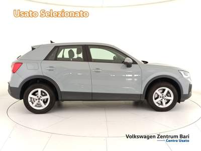 Audi Q2 35 2.0 tdi s-tronic Grigio usata Bari