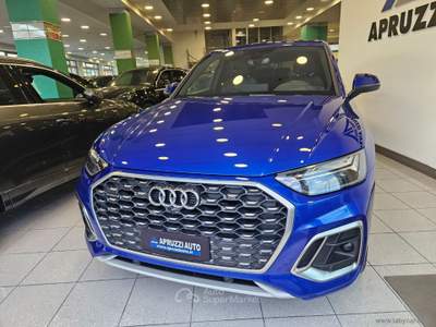 Audi Q5 Q5 SPB 40 TDI quattro S tronic S line Blu/Azzurro usata SAN MICHELE SALENTINO
