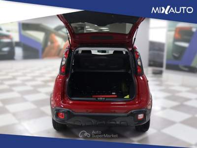 Fiat Panda Pandina Cross 1.0 Firefly Hybrid S&amp;S 70CV Rosso usata Latina