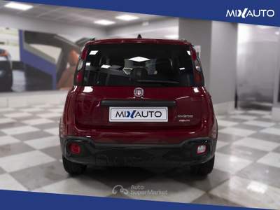 Fiat Panda Pandina Cross 1.0 Firefly Hybrid S&amp;S 70CV Rosso usata Latina