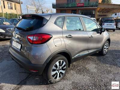 Renault Captur  1.5 dci Intens (energy R-Link) 90cv E6 Grigio usata Borgo Ticino