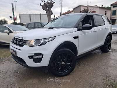 Land Rover Discovery Sport  2.0 TD4 150 CV Pure Bianco usata Agliana