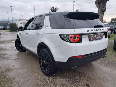 Land Rover Discovery Sport  2.0 TD4 150 CV Pure Bianco usata Agliana