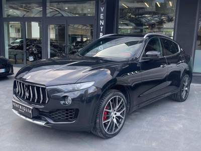 Maserati Levante V6 Diesel 250 CV AWD usata Taranto