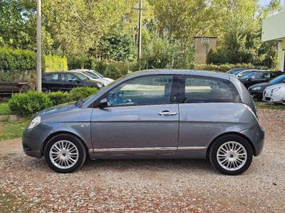 Lancia Ypsilon 1.2 Argento usata Pesaro
