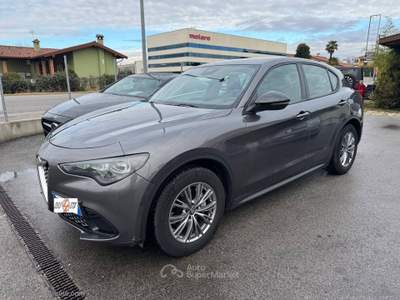 Alfa Romeo Stelvio Stelvio 2.2 T.diesel 210 CV AT8 Q4 Super NUOVO MODELLO Grigio usata Tavagnacco