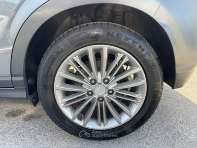 Hyundai Kona 1.6 T-GDI 177cv 4WD Automatica Style Grigio usata Pozzuoli