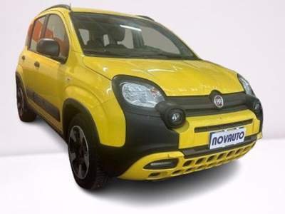 Fiat Panda 1.0 FireFly S&S Hybrid City Cross Giallo usata Cagliari