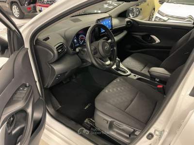 Toyota Yaris 1.5 Hybrid 115CV 5 porte Active Bianco usata Arsago Seprio