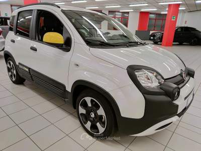 Fiat Panda 1.0 70cv Hybrid Pandina Cross + Car Play SUPER PROMO Bianco usata LEGNANO