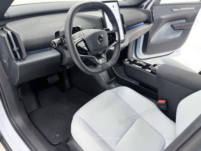 Volvo EX30 TWIN MOTOR PERFORMANCE ULTRA AWD Blu/Azzurro usata Bassano del Grappa