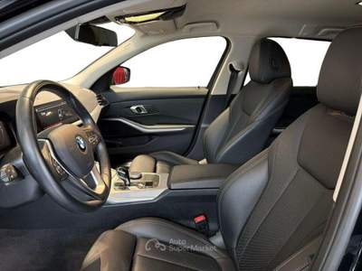 BMW Serie 3 318i 318i Touring Business Advantage auto Nero usata Trento