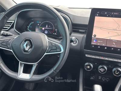 Renault Clio V 2019 5 Porte 1.6 E-TECH Hybrid 140cv Zen Auto my21 Argento usata Albignasego