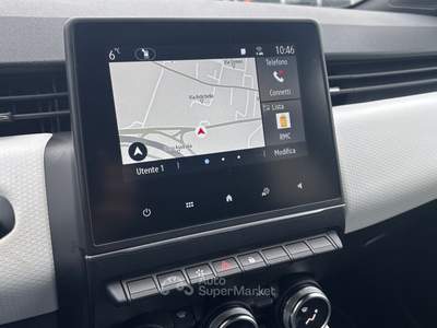 Renault Clio V 2019 5 Porte 1.6 E-Tech full hybrid 145cv Techno A Arancione usata Albignasego