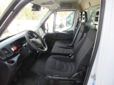 Iveco Daily IVECO DAILY 35C13 2.3 MTJ ISOTERMICO CASSA FRIGO Bianco usata Striano