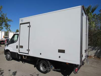 Iveco Daily IVECO DAILY 35C13 2.3 MTJ ISOTERMICO CASSA FRIGO Bianco usata Striano