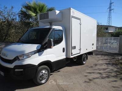 Iveco Daily IVECO DAILY 35C13 2.3 MTJ ISOTERMICO CASSA FRIGO Bianco usata Striano