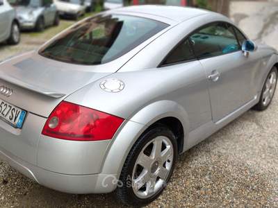 Audi TT 1.8 T 180CV Argento usata SAN MARTINO SICCOMARIO