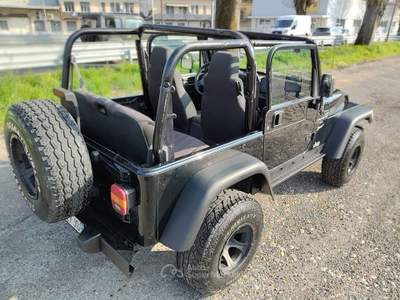 Jeep Wrangler 4.0 ASI 4p a/c Nero usata SAN MARTINO SICCOMARIO