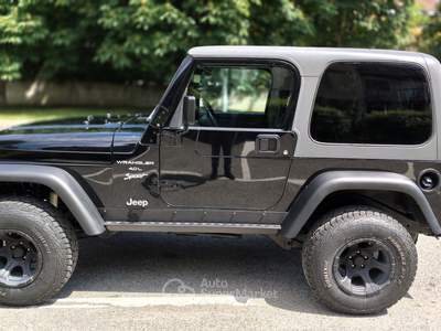 Jeep Wrangler 4.0 ASI 4p a/c Nero usata SAN MARTINO SICCOMARIO