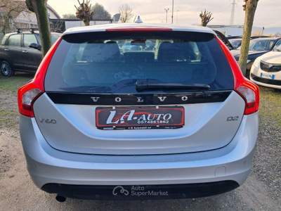 Volvo V60 - V60 - D2 Summum Argento usata Prato