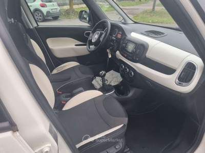 Fiat 500L 500L 1.3 mjt Trekking 95cv Bianco usata TREVIGLIO