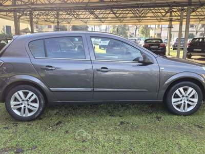 Opel Astra 1.7 CDTI 110CV 5 porte Cosmo Grigio usata Firenze