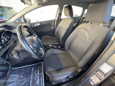 Ford Fiesta 5 porte Business Grigio usata ALTAMURA