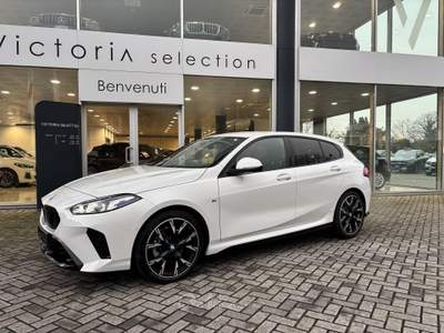 BMW Serie 1 120 120I M-SPORT 156 CV C.AUTOMATICO NAVI CARPLAY Bianco usata Brescia