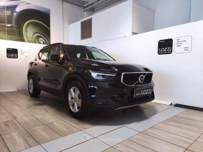 Volvo XC40  - xc40 t2 automatico essential Nero usata LEGNANO