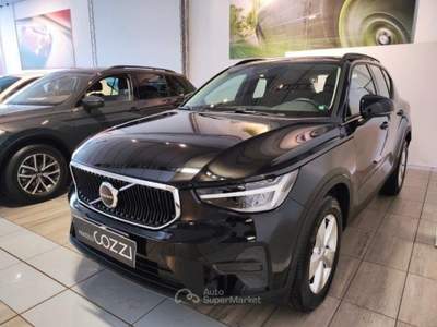Volvo XC40  - xc40 t2 automatico essential Nero usata LEGNANO