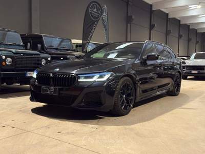 BMW Serie 5 520d d 48V xDrive Touring Msport Nero usata Bologna